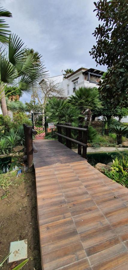 埃斯特波纳Costalita Seaview公寓 外观 照片
